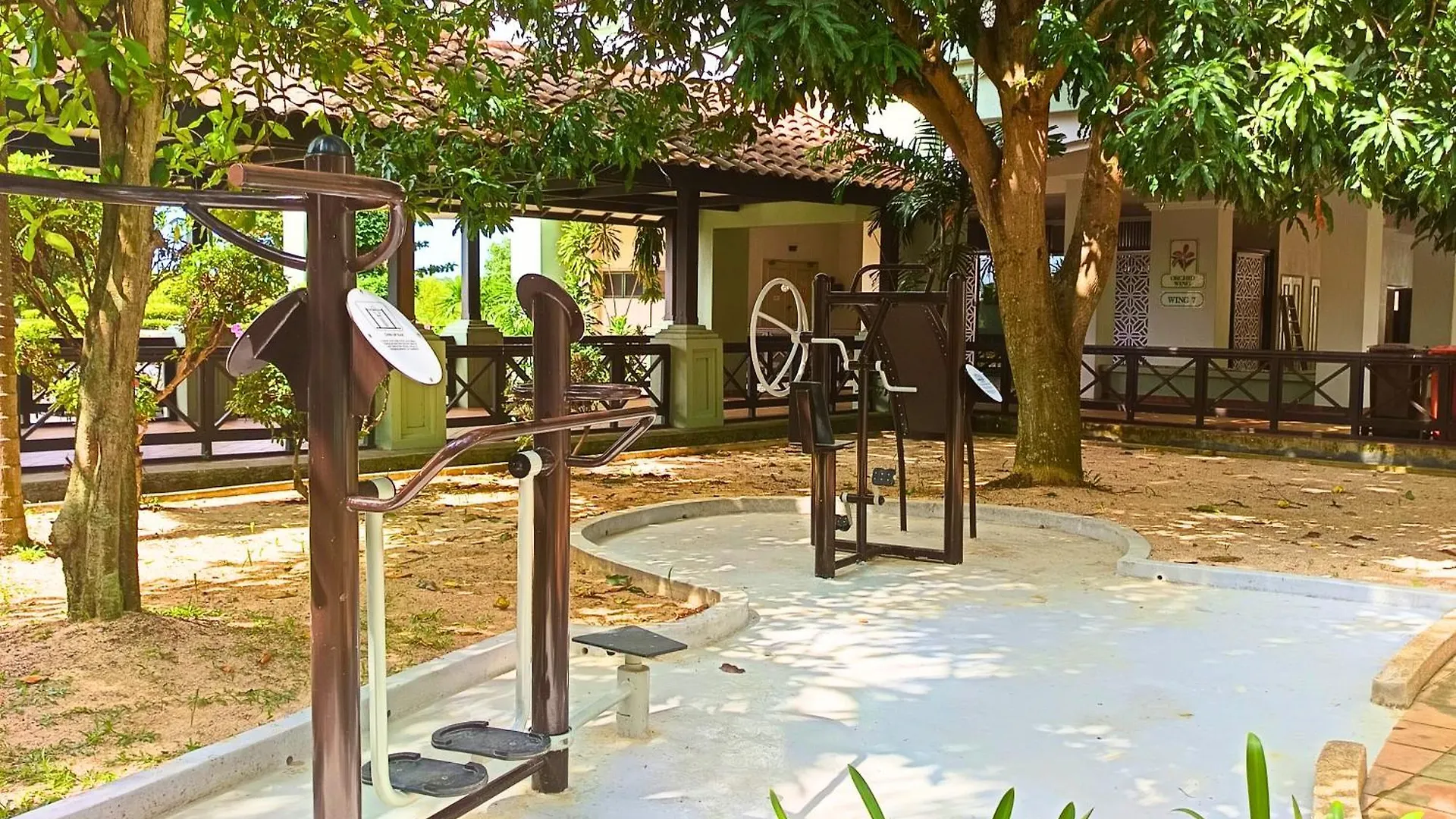 Costa Mahkota Stylish 2-Bedroom Pool View 1 Queen & 2 Singles Malacca Lejlighed